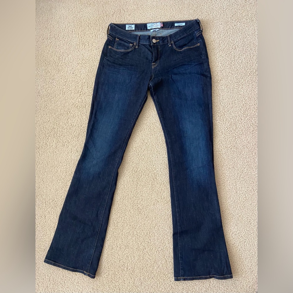 Like new lucky brand boot cut jeans- size 6/28